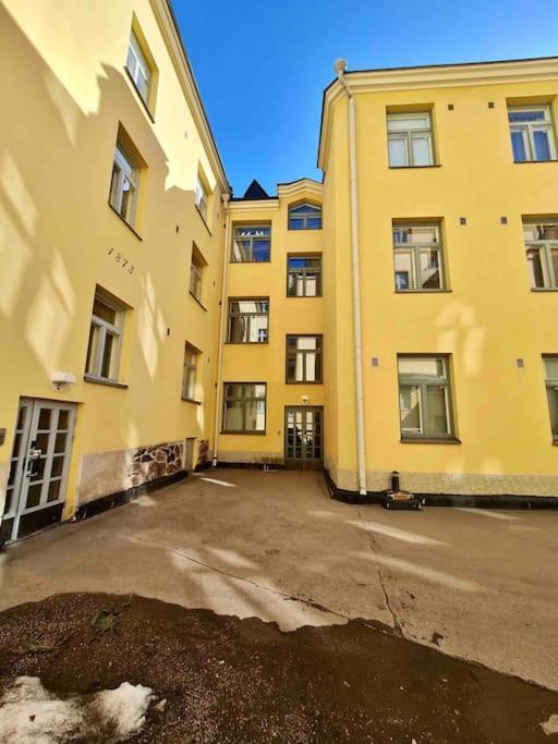 Stylish Studio In Downtown Helsinki Exterior photo