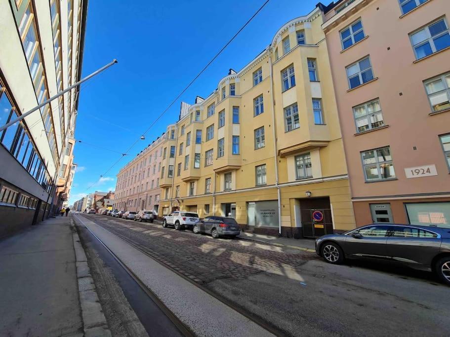 Stylish Studio In Downtown Helsinki Exterior photo